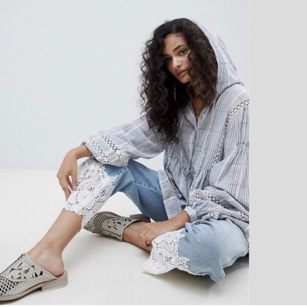 Free People Baja Babe Hooded Blue & White Striped Casual Button Down Shirt Small